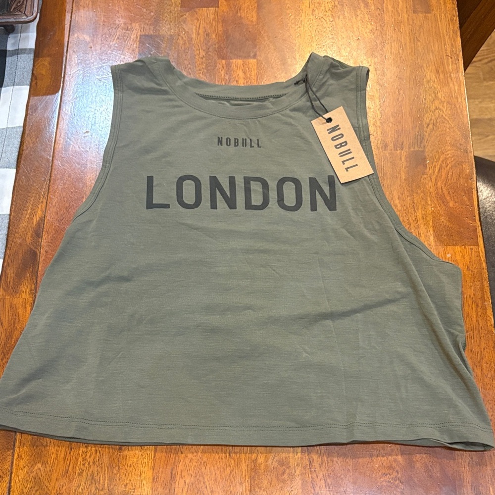 NOBULL Women's Green London Muscle Tee Tank
